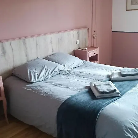 Relais De La Tour Bed and breakfast