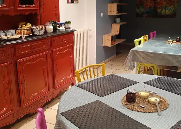 Relais De La Tour Bed and Breakfast Termes-d'Armagnac