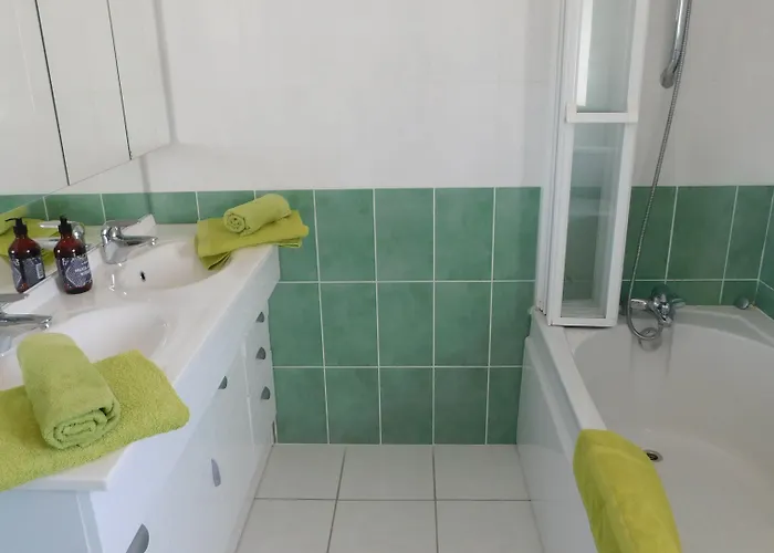 Relais De La Tour Bed and Breakfast Termes-d'Armagnac