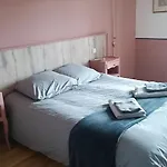 Relais De La Tour Nocleg ze śniadaniem