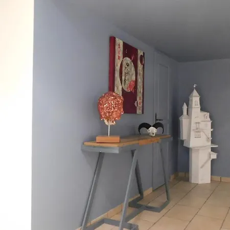 Relais De La Tour 3*