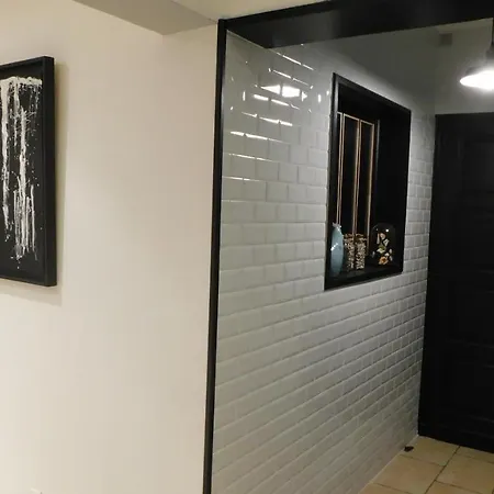 Relais De La Tour 3*