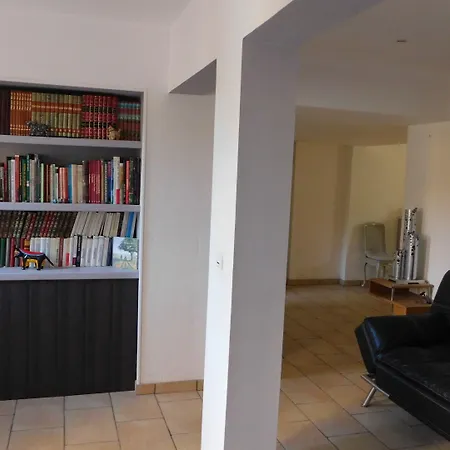 Bed & Breakfast Relais De La Tour 3*