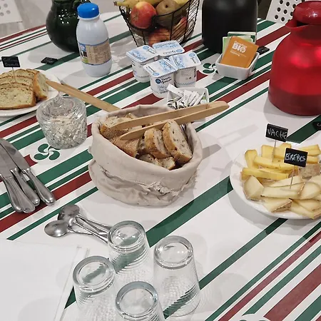 Relais De La Tour 3*