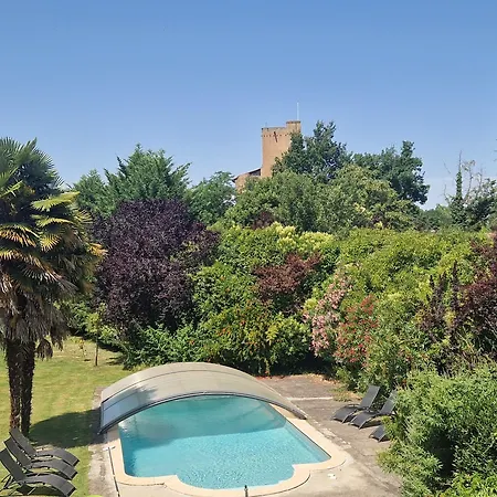Relais De La Tour Alojamento de Acomodação e Pequeno-almoço Termes-d'Armagnac