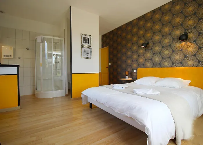 Relais De La Tour Frühstückspension 3*